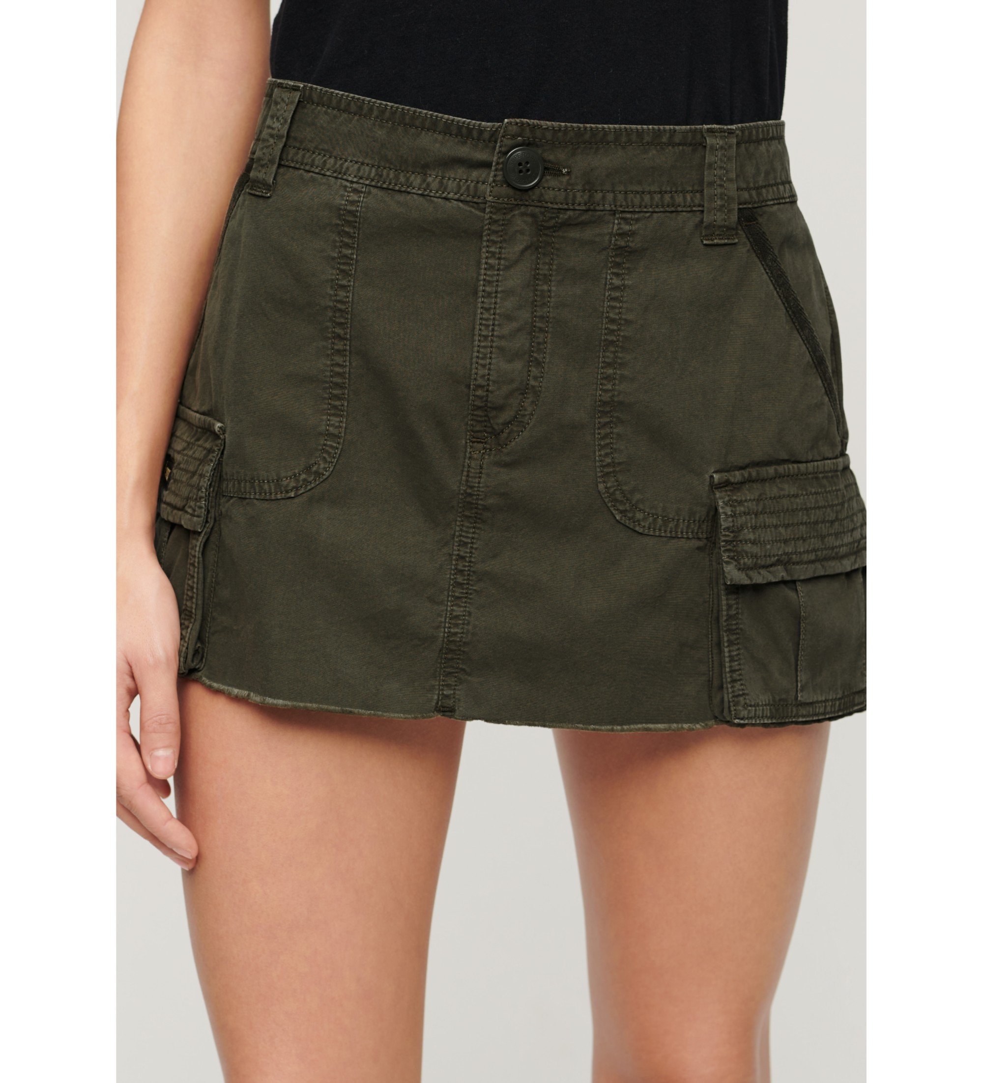Superdry für Damen. W7210305A Rock Utility Fallschirm grün (L), Lässig, Baumwolle