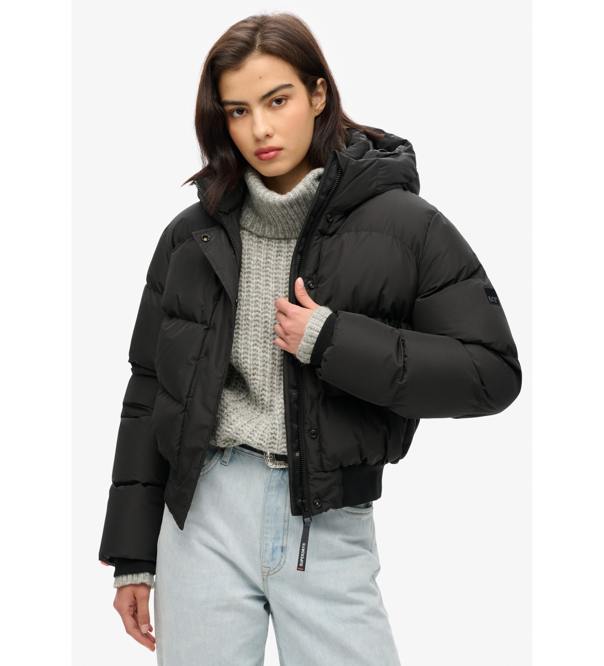 Superdry für Damen. W5011723A Bomberjacke Sport schwarz (M), Lässig, Recyceltes Polyester, Nachhaltig
