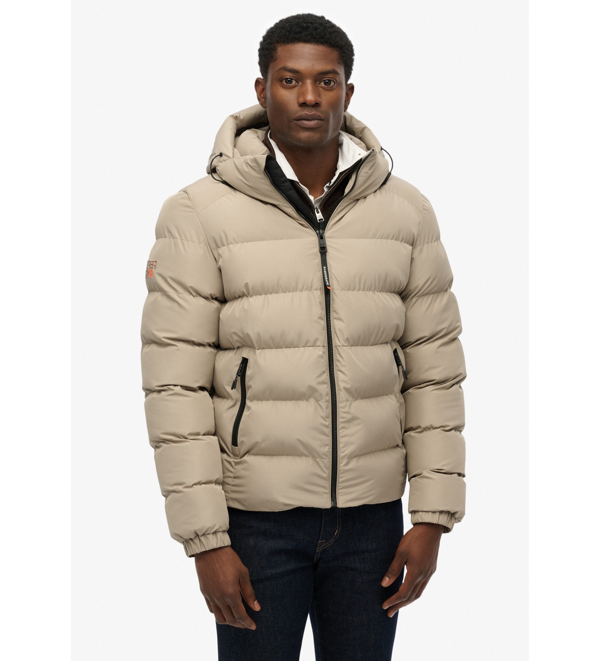 Superdry für Herren. M5011905A Wattierte Sportjacke mit Kapuze taupe (L), Lässig, Polyester