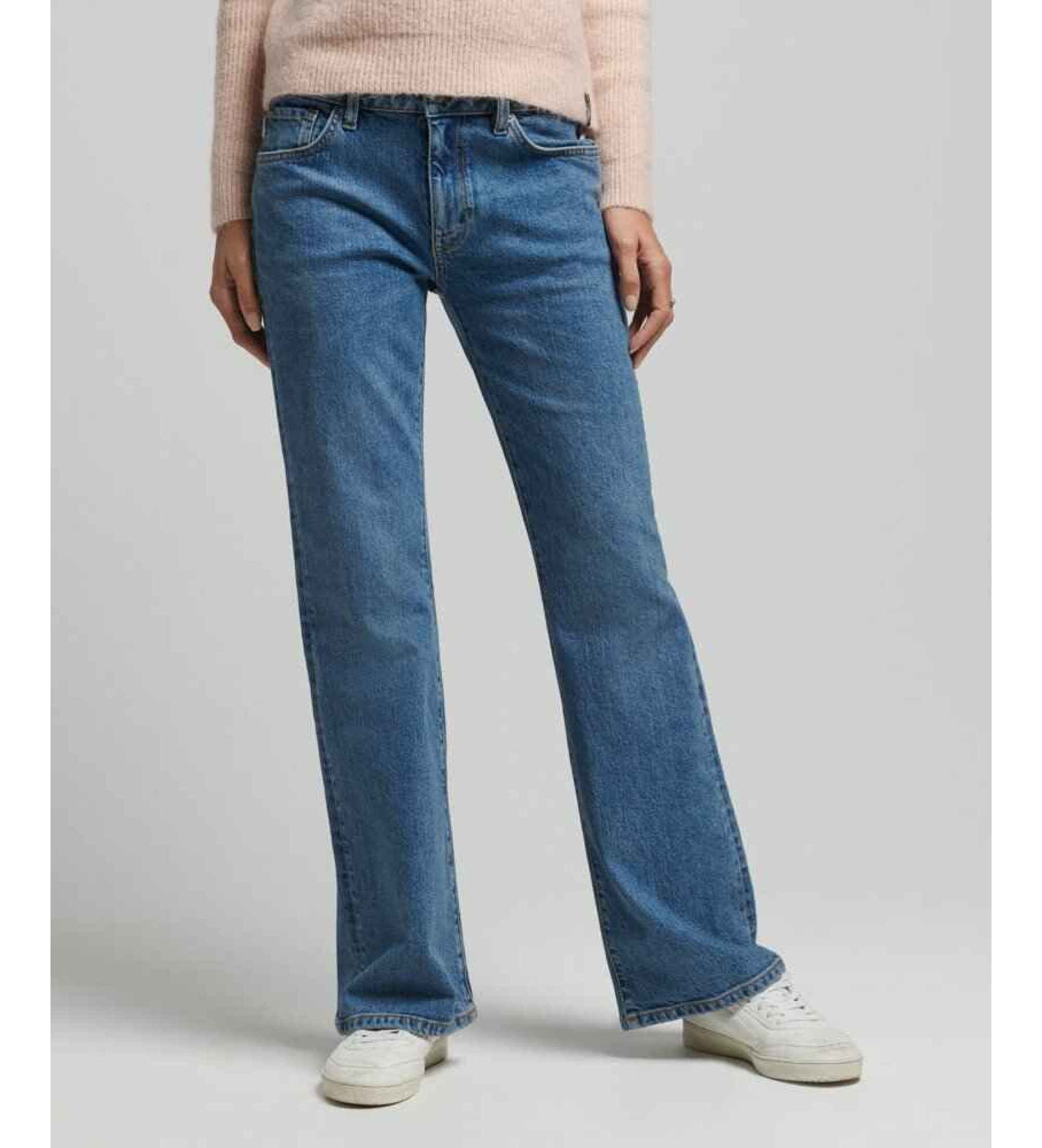 Superdry für Damen. W7010797A Skinny-Jeans mit ausgestelltem mittlerem Bund blau (30/32), Lässig, Denim, Bio-Baumwolle, Nachhaltig