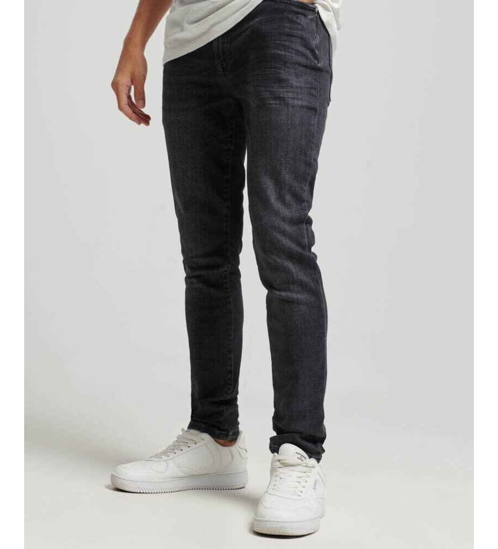 Superdry für Herren. M7010890A Vintage Skinny Jeans schwarz (29/32), Lässig, Baumwolle, Denim