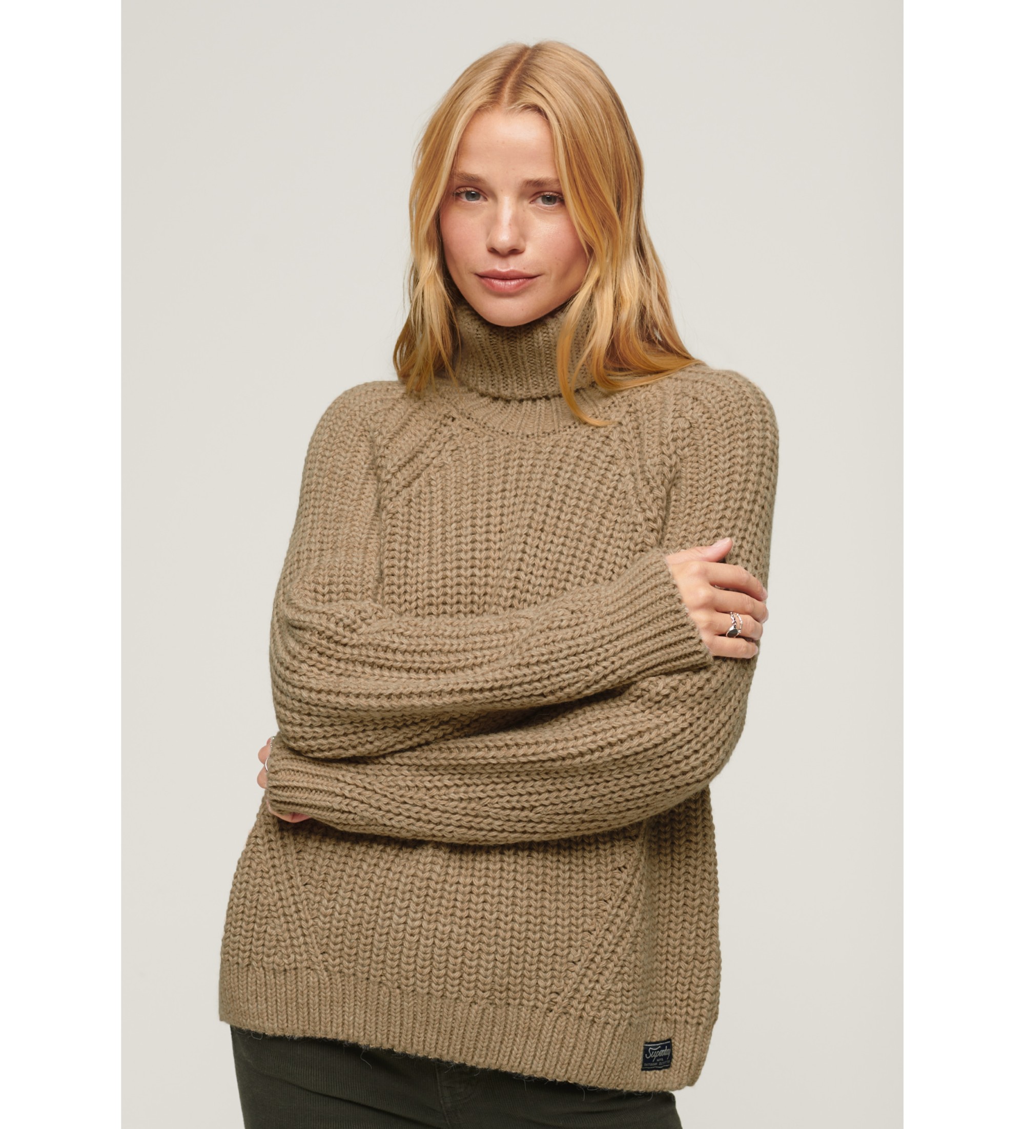 Superdry für Damen. W6110397A Locker gestrickter Pullover mit braunem Rollkragen (XS), Lässig, Acryl, Langarm