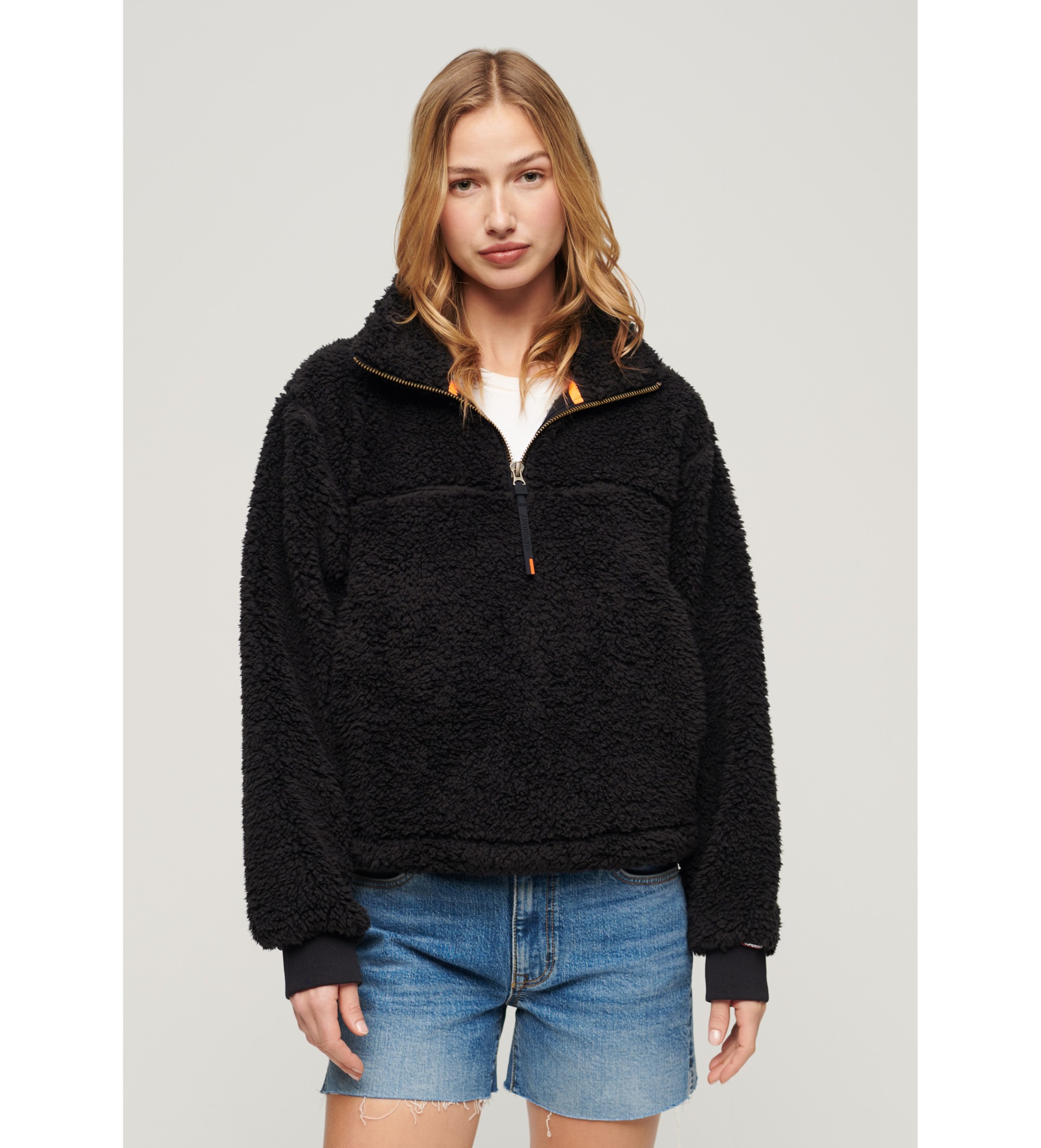 Superdry für Damen. W2012125A Supersoft Sweatshirt schwarz (M), Lässig, Langarm, Recyceltes Polyester, Nachhaltig