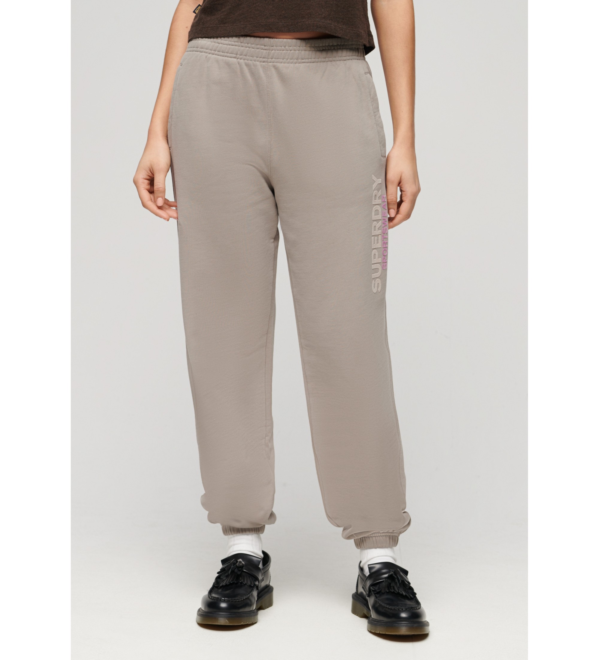 Superdry für Damen. W7011020A Sportswear Boyfriend Fit Jogger-Hose braun (XL), Lässig, Baumwolle