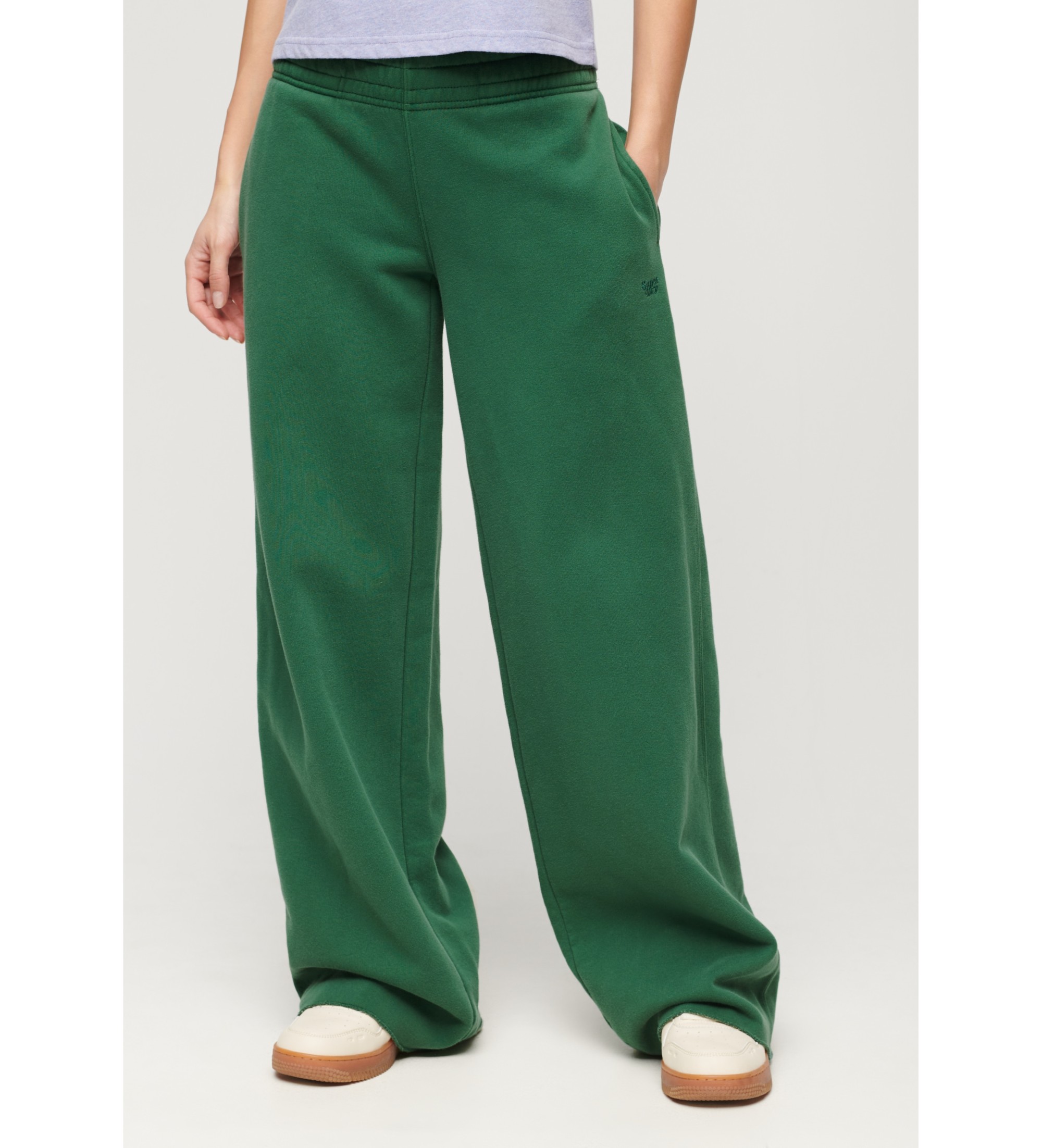 Superdry für Damen. W7010931A Gerade Jogginghose mit grünem Washed-Effekt (M), Lässig, Baumwolle