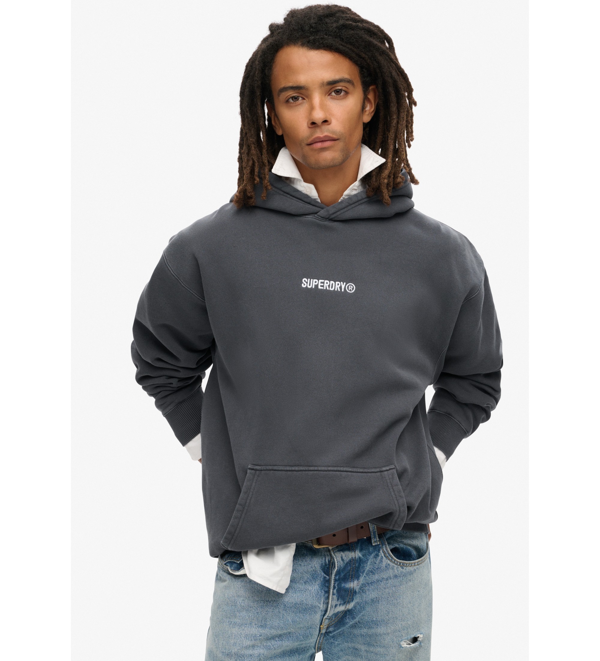 Superdry für Herren. M2013727A Locker sitzendes Sweatshirt mit Kapuze und Mikrologo-Printgrau (M), Lässig, Baumwolle