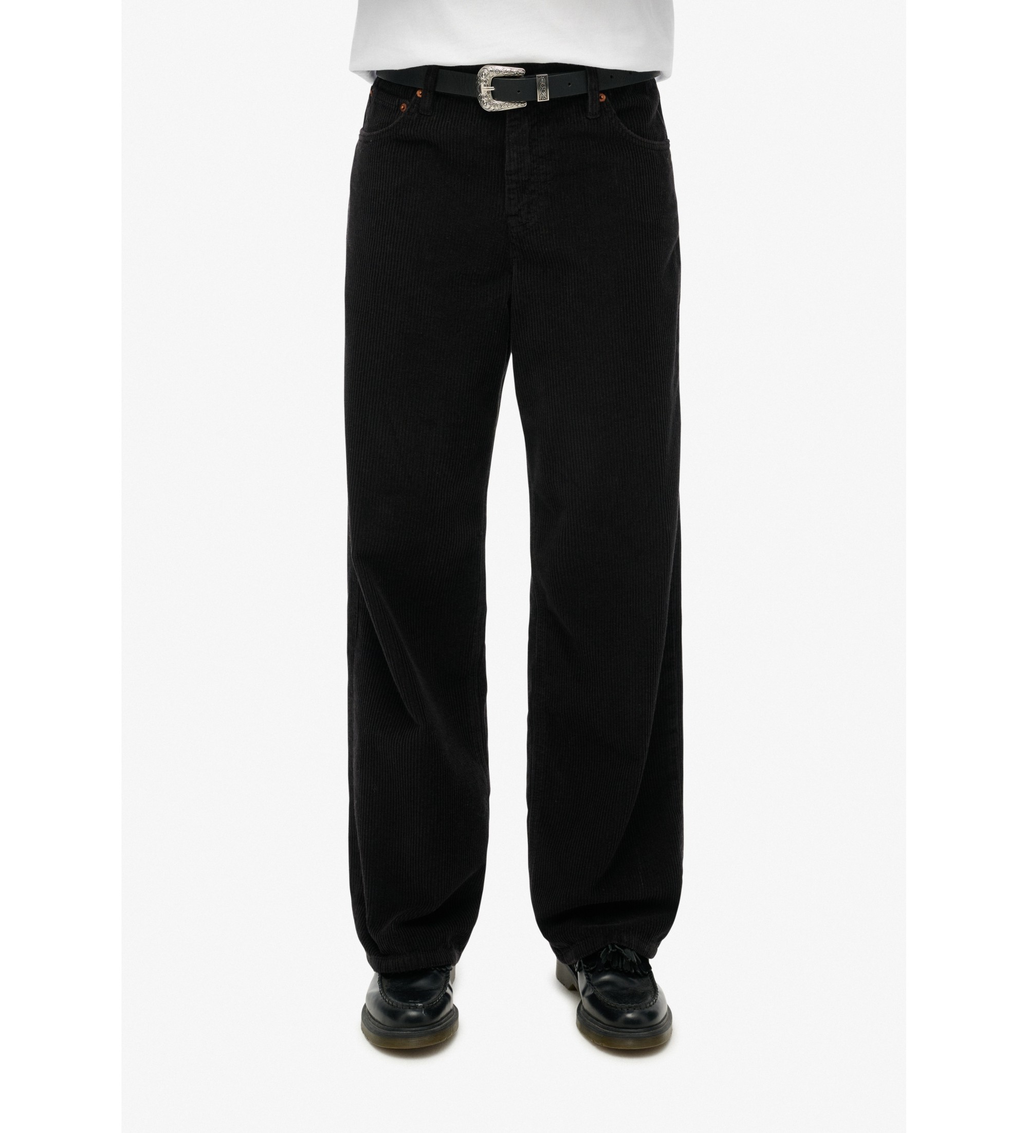 Superdry für Damen. W7011108A Mitteltaillierte Cordhose mit weitem Bein Schwarz (30/32), Lässig, Baumwolle