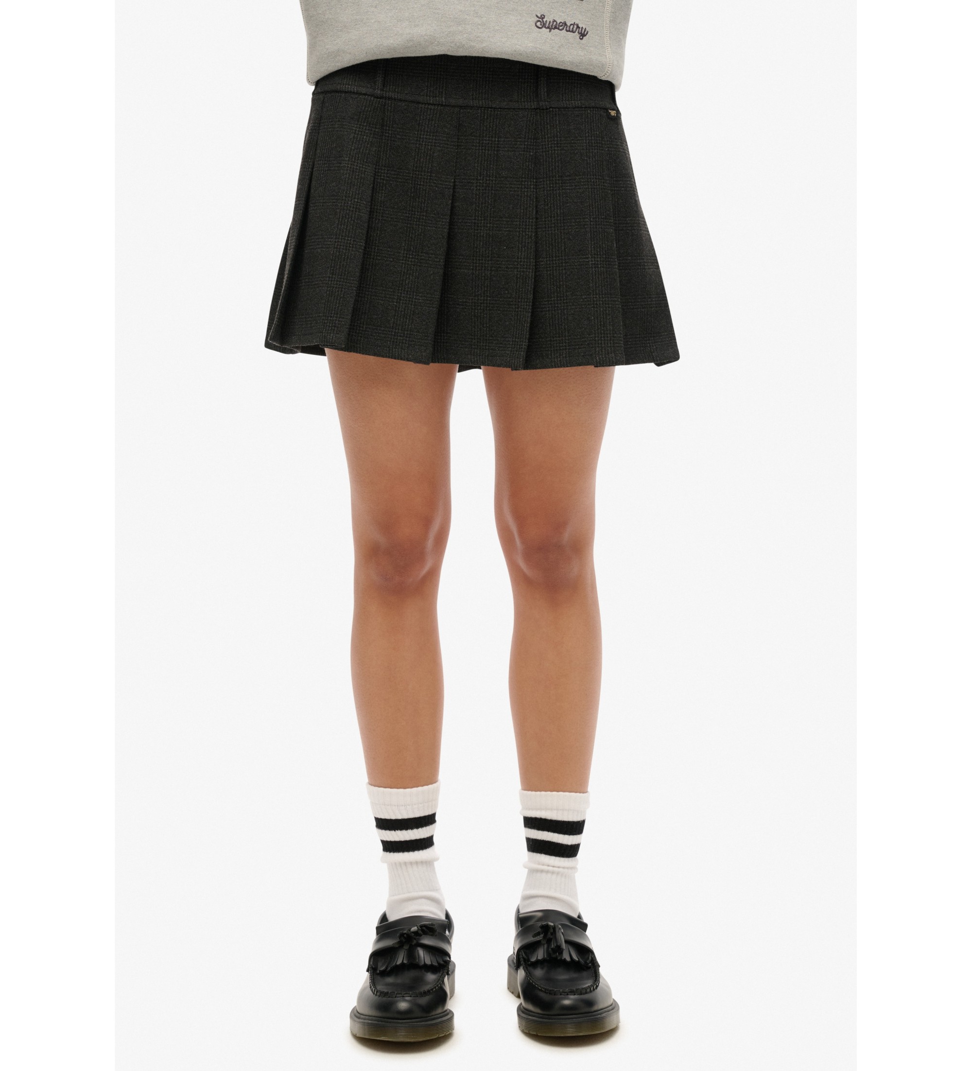 Superdry für Damen. W7210331A Plissierter Minirock mit niedriger Taille grau (L), Lässig, Viskose