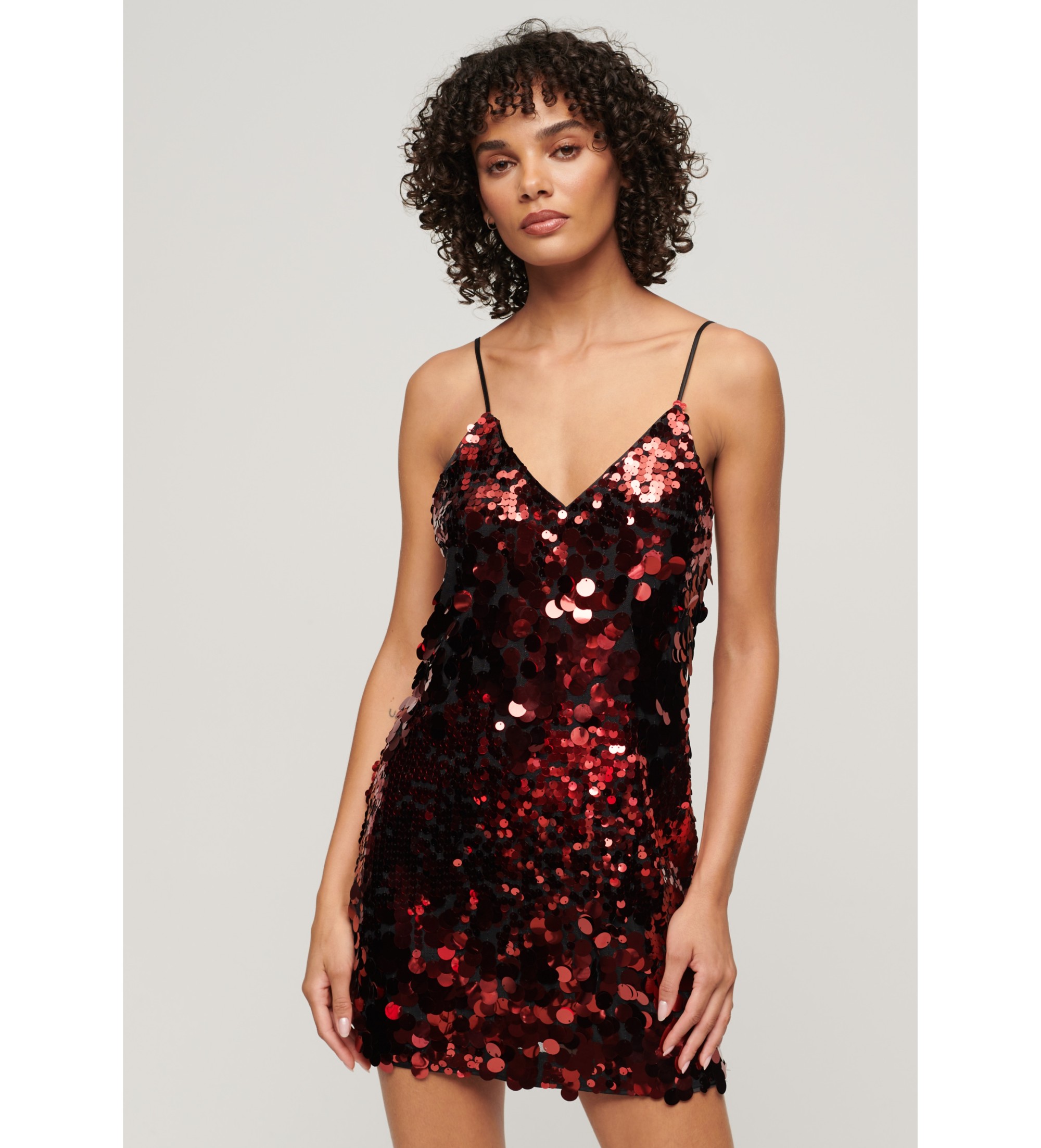 Superdry für Damen. W8011718A Minikleid mit Pailletten Disco rot (XL), Lässig, Party, Polyester, Ärmellos / Hosenträger