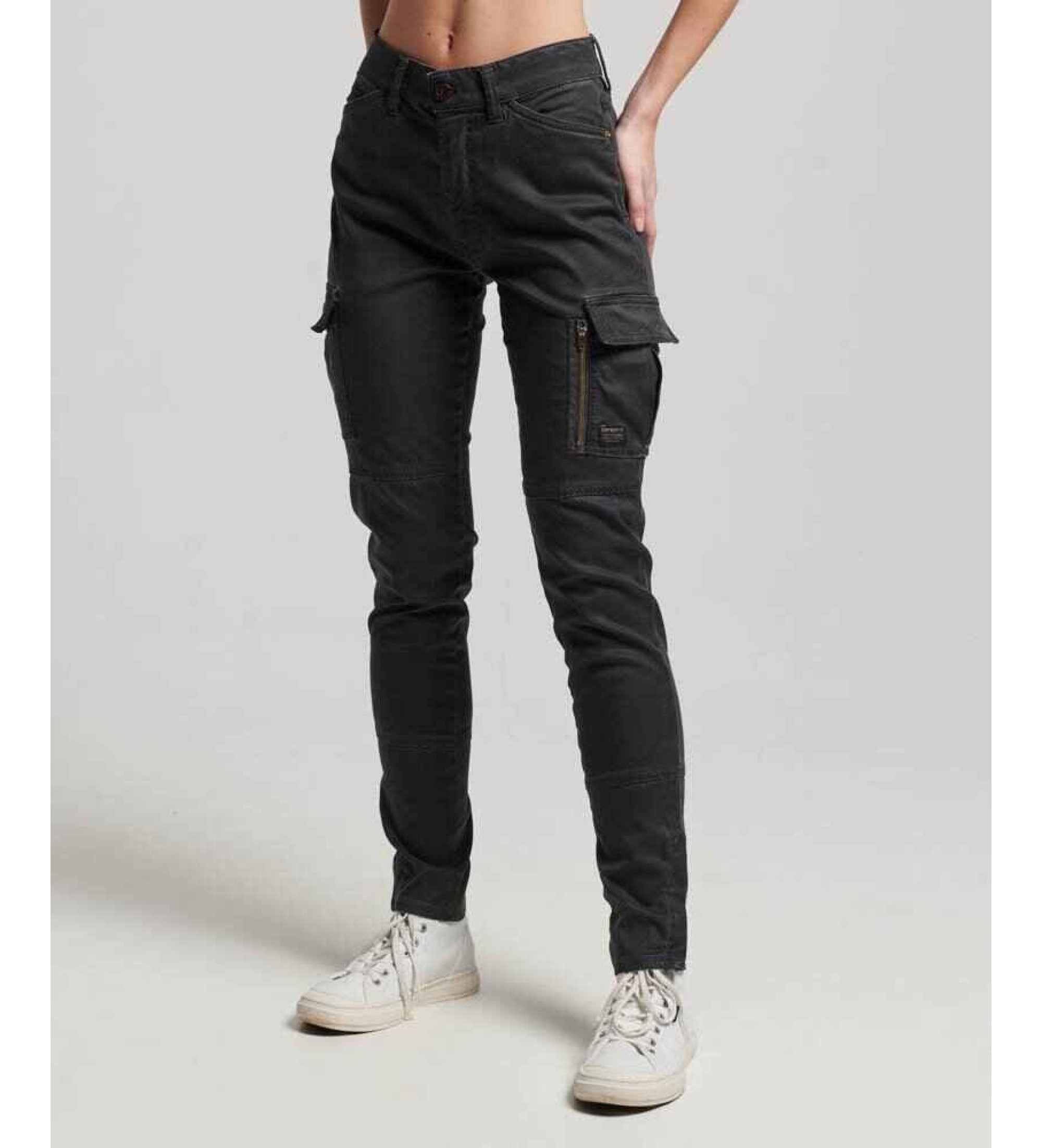 Superdry für Damen. W7010925A Schwarze Skinny-Cargo-Hose (26/28), Lässig, Lyocell