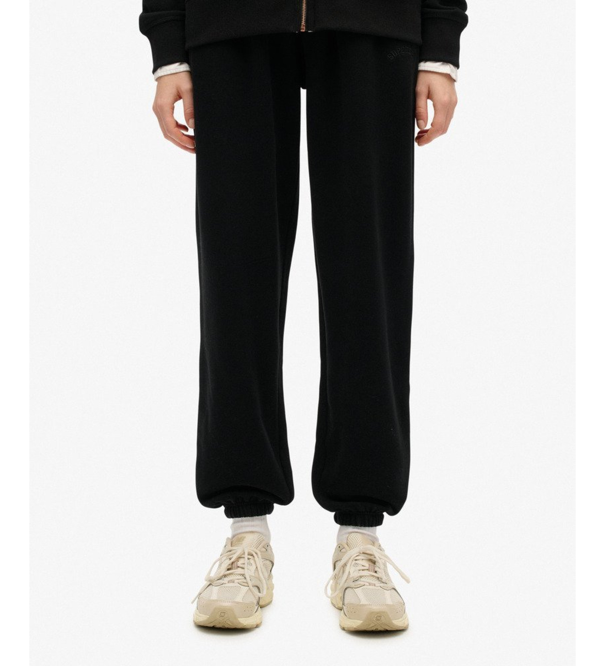Superdry für Damen. W7011266A Jogger Essential Hose schwarz (M), Lässig, Baumwolle