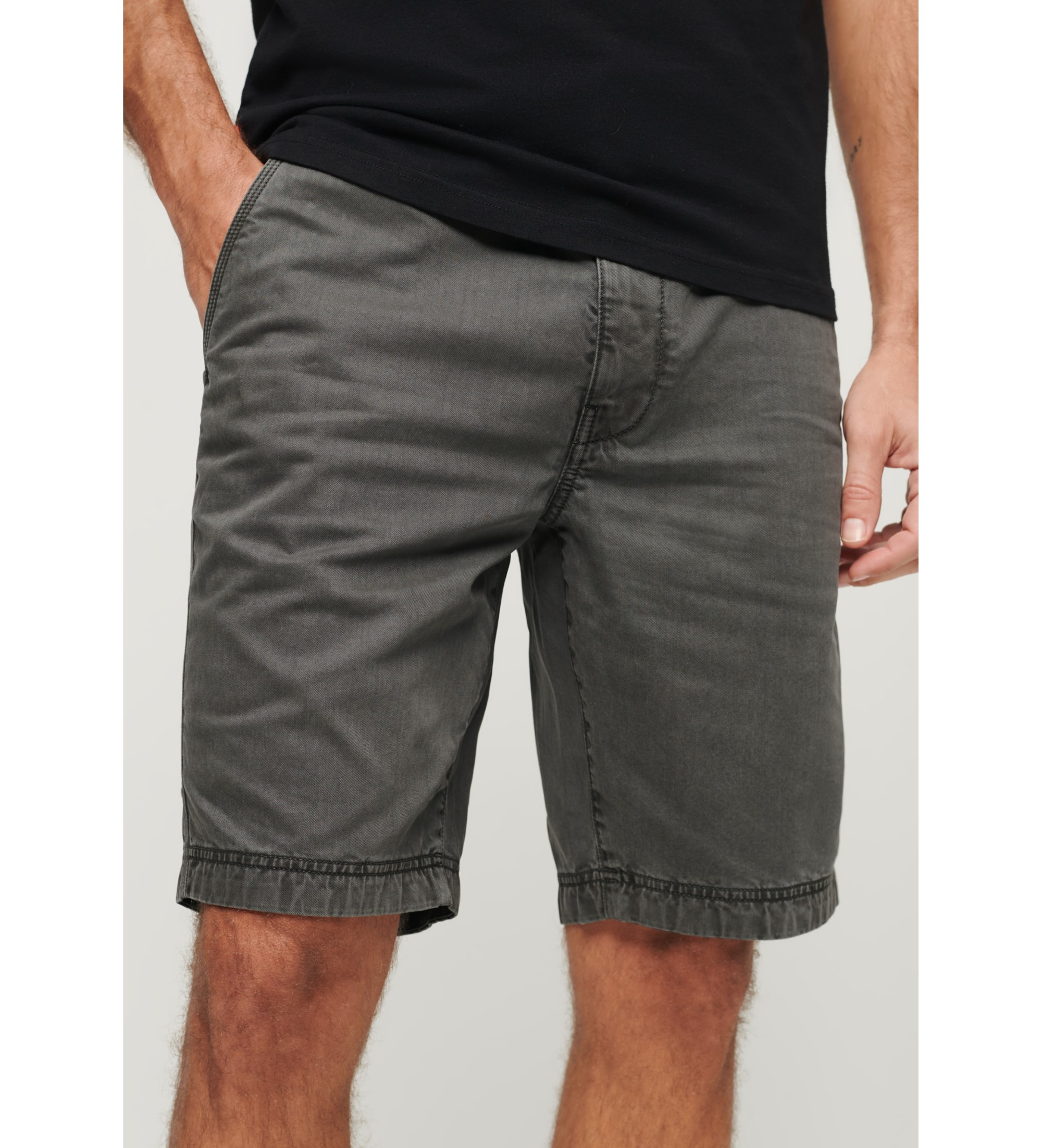 Superdry für Herren. M7110397A Graue Chino-Shorts für Offiziere (32), Lässig, Baumwolle