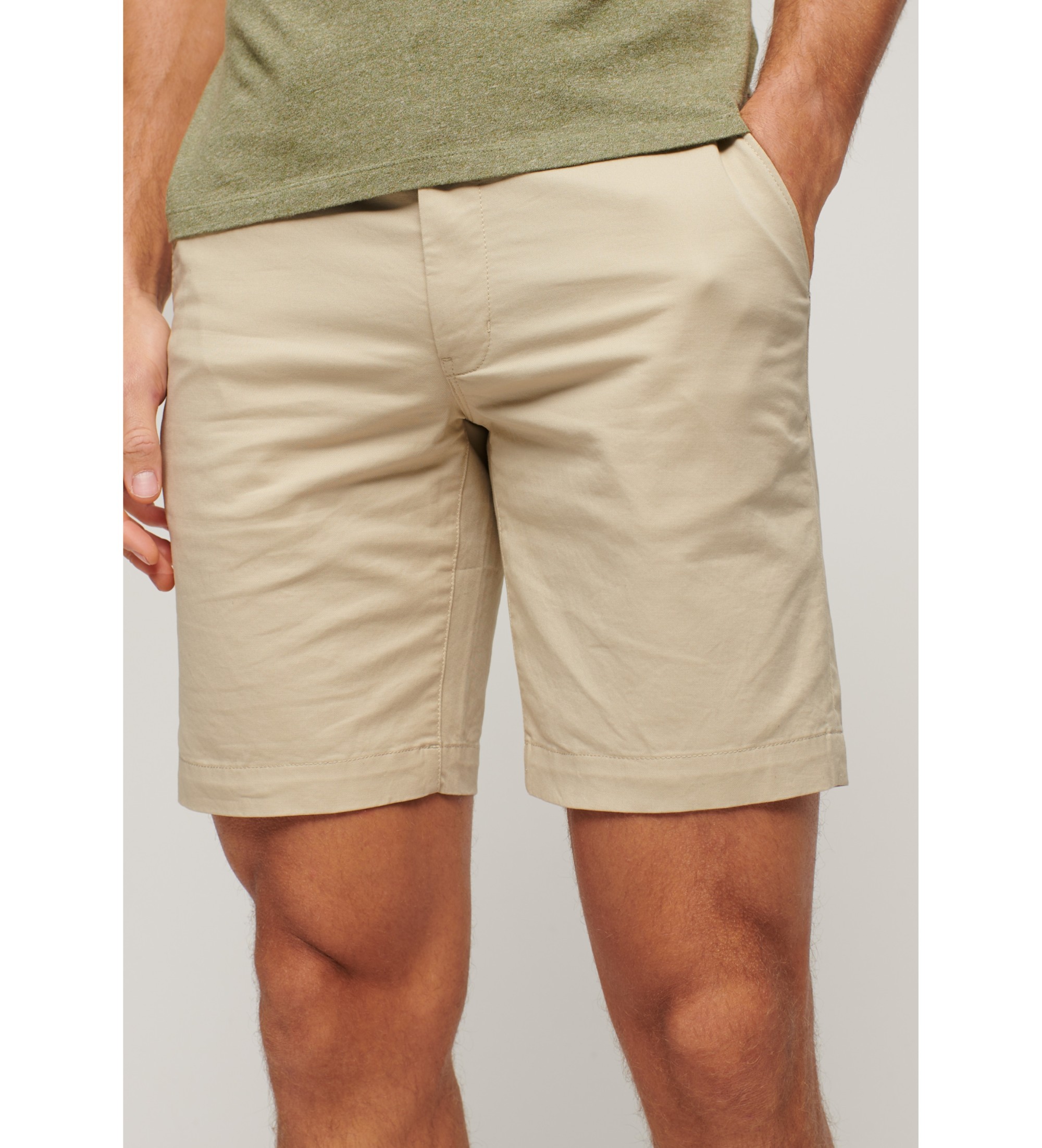 Superdry für Herren. M7110422A Beigefarbene Stretch-Chino-Shorts (30), Lässig, Baumwolle