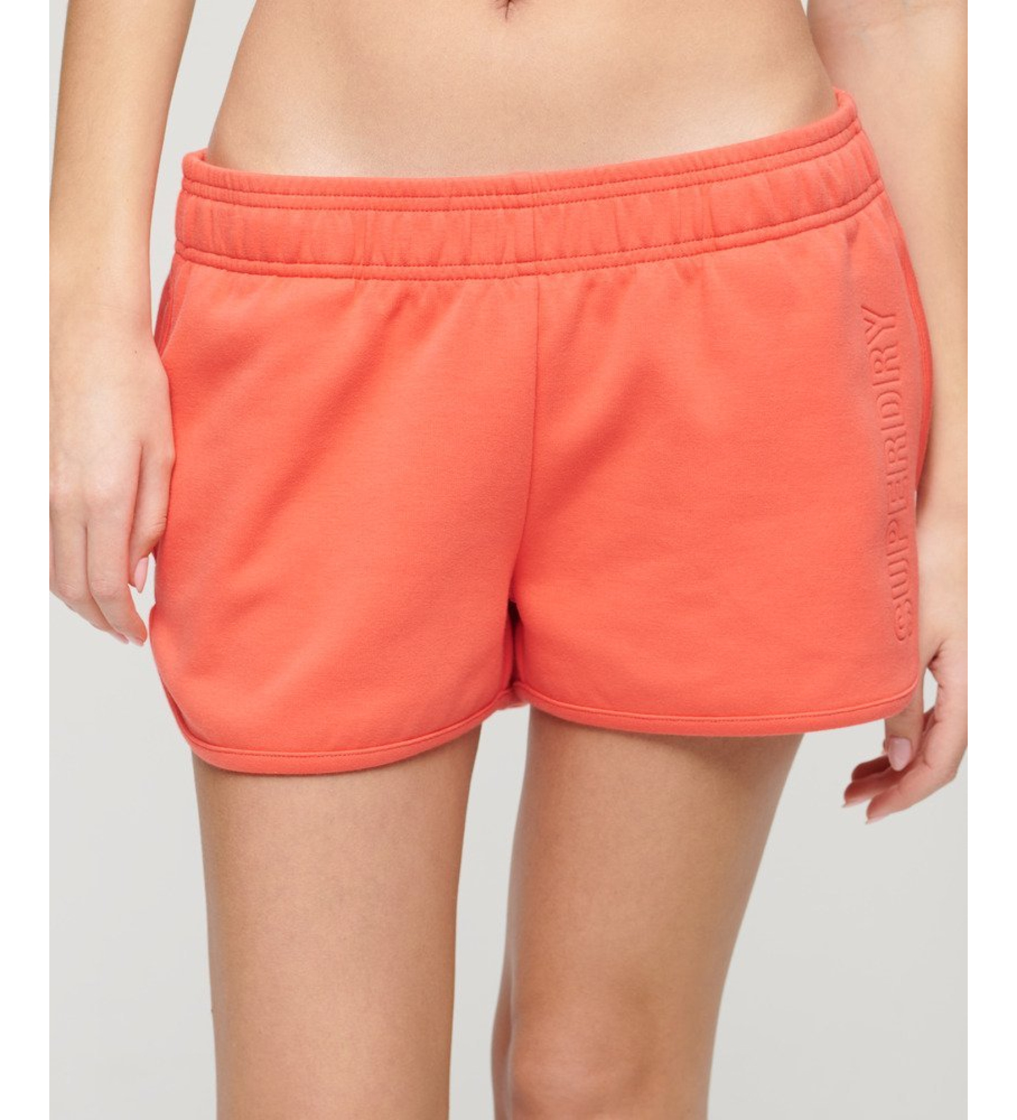 Superdry für Damen. W7110417A Sport Tech Racer Shorts Orange (S), Lässig, Polyester