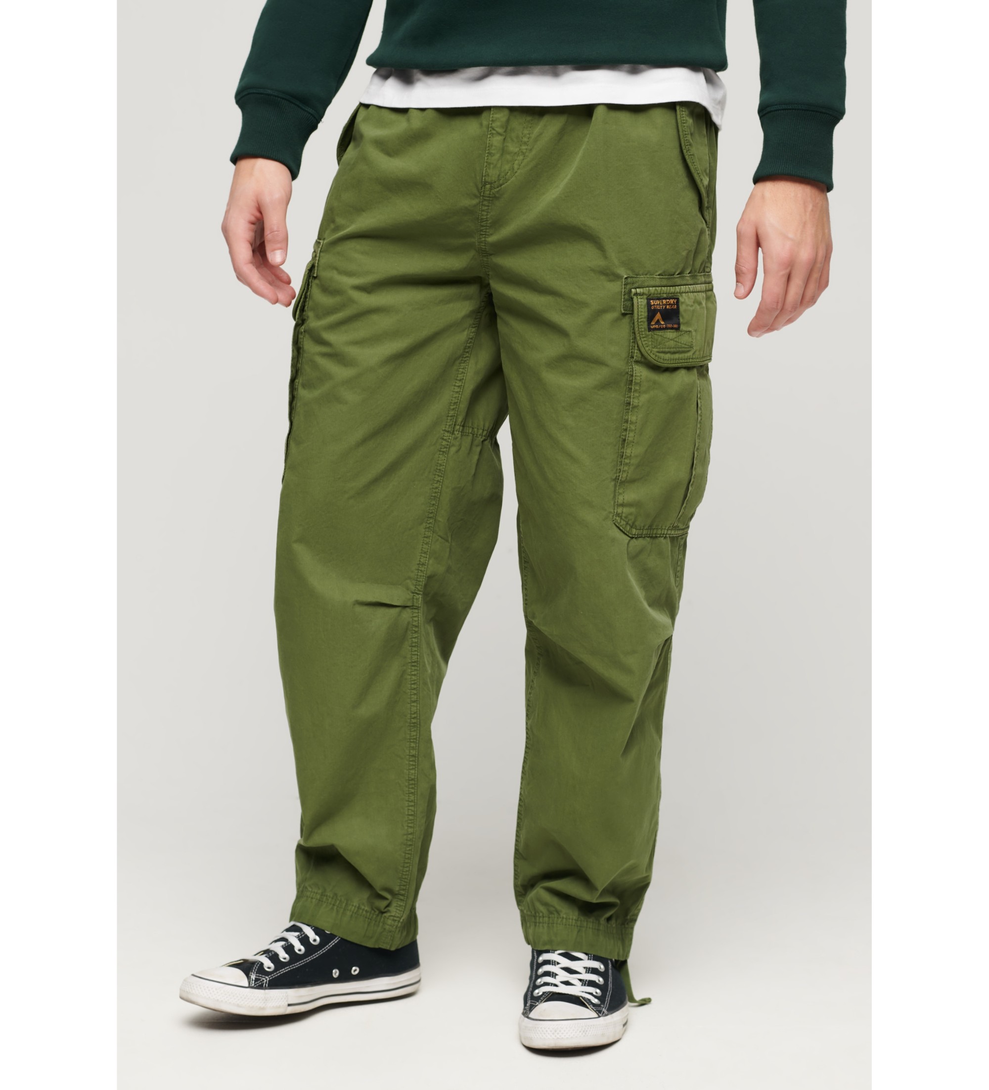 Superdryvoor mannen. M7011133A Parachute groene baggy broek (30/32), Casual, Katoen