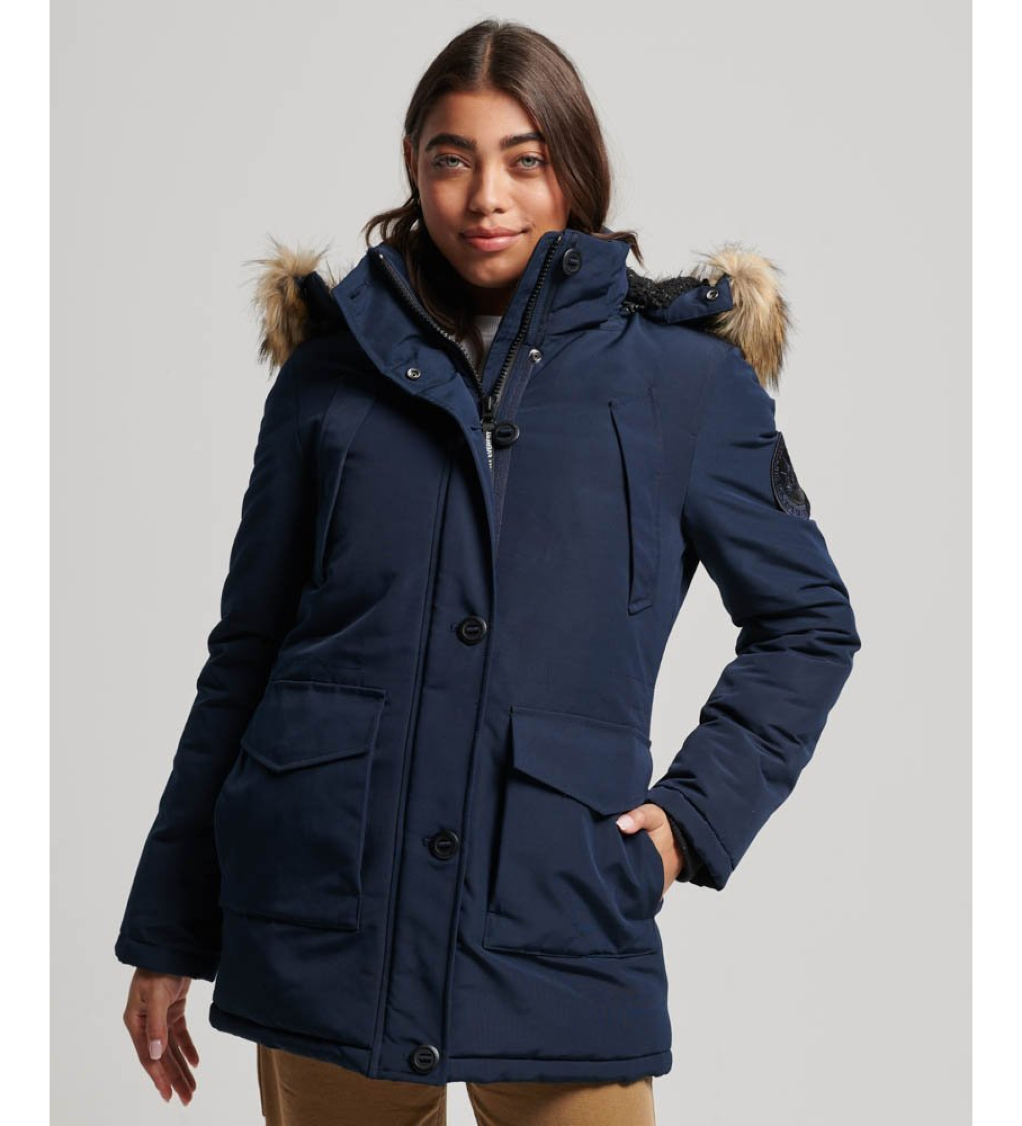 Superdry für Damen. W5011572A Kunstfell-Parka mit Kapuze Everest navy (S), Lässig, Polyester, Marine