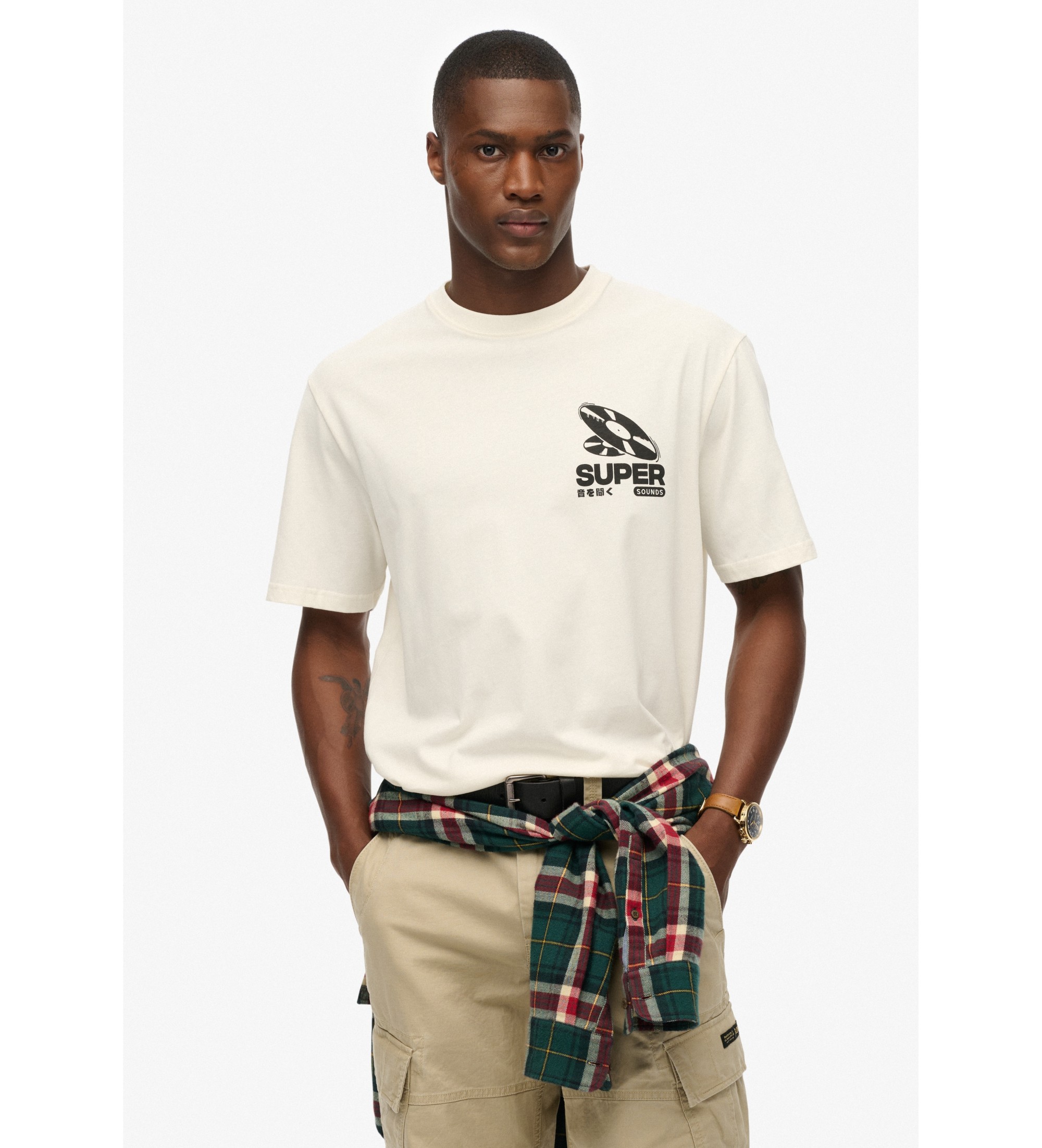 Superdry für Herren. M1012252A Beigefarbenes T-Shirt in Übergröße von Record Label (M), Lässig, Baumwolle, Kurzarm