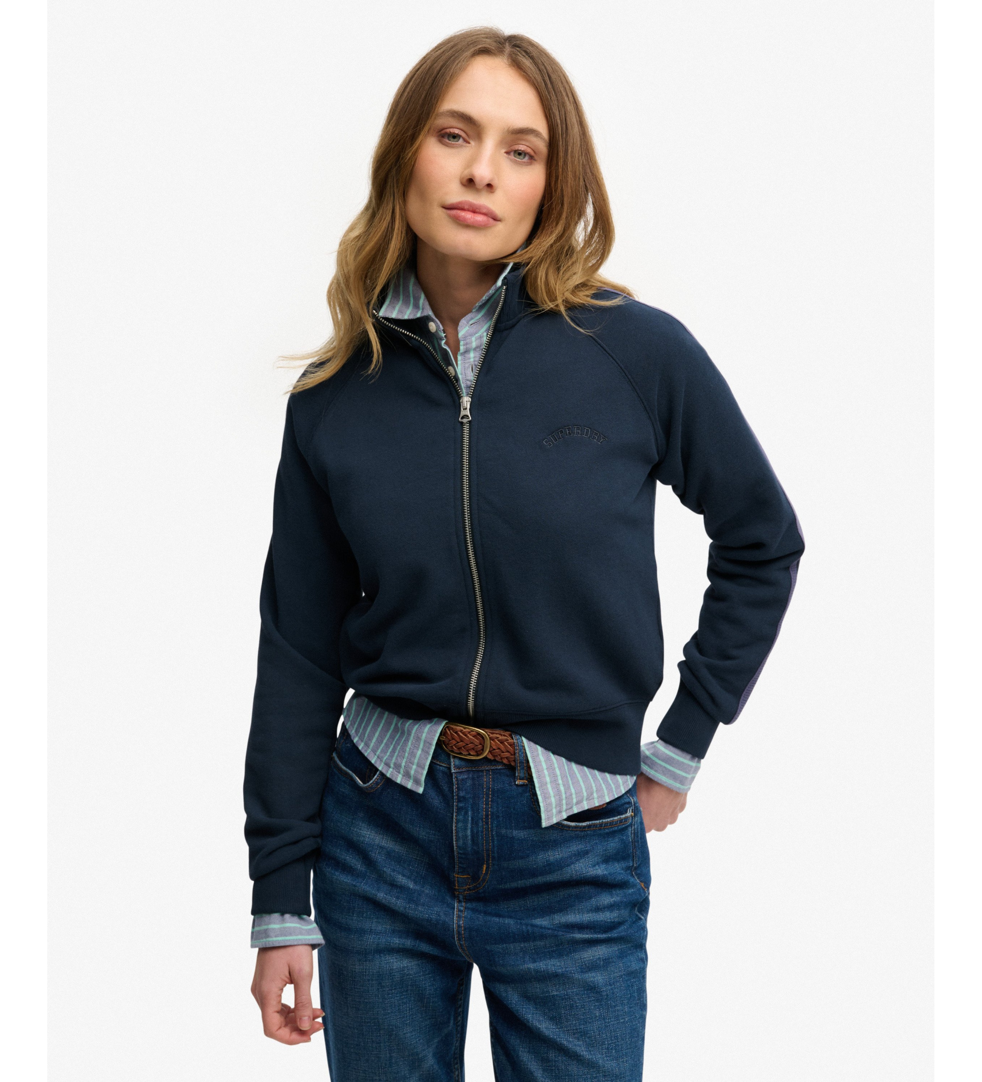 Superdry für Damen. W2012677A Essential Logo Zip Sweatshirt navy (L), Lässig, Sportlich, Baumwolle, Langarm, Marine