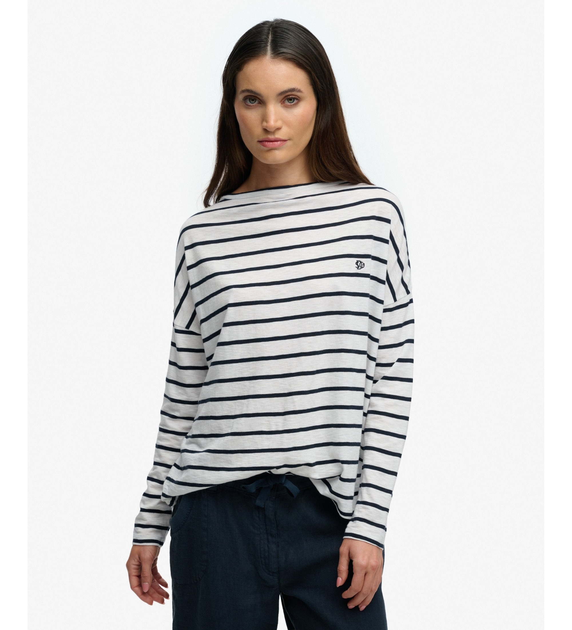 Superdry für Damen. W6012266A T-Shirt Studios weiß (XS), Lässig, Baumwolle, Langarm