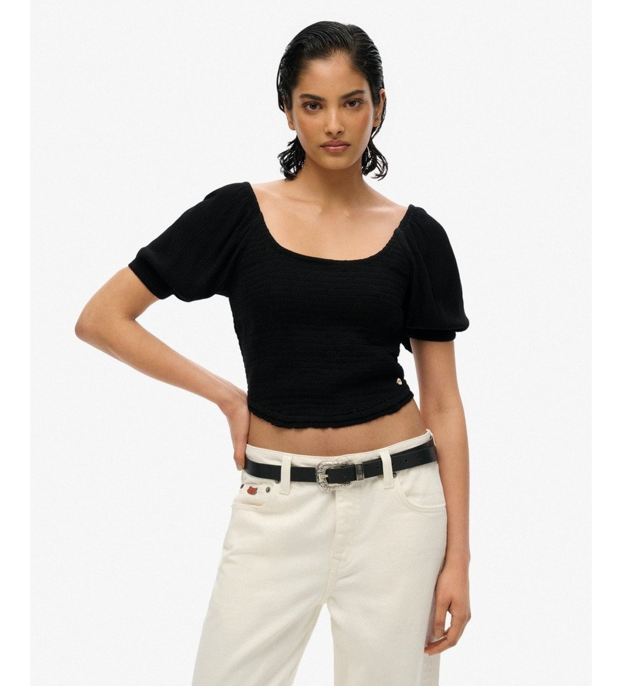 Superdry für Damen. W6011857A Schwarzes, gewebtes Oberteil mit Smokarbeit (L), Lässig, Viskose, Kurzarm