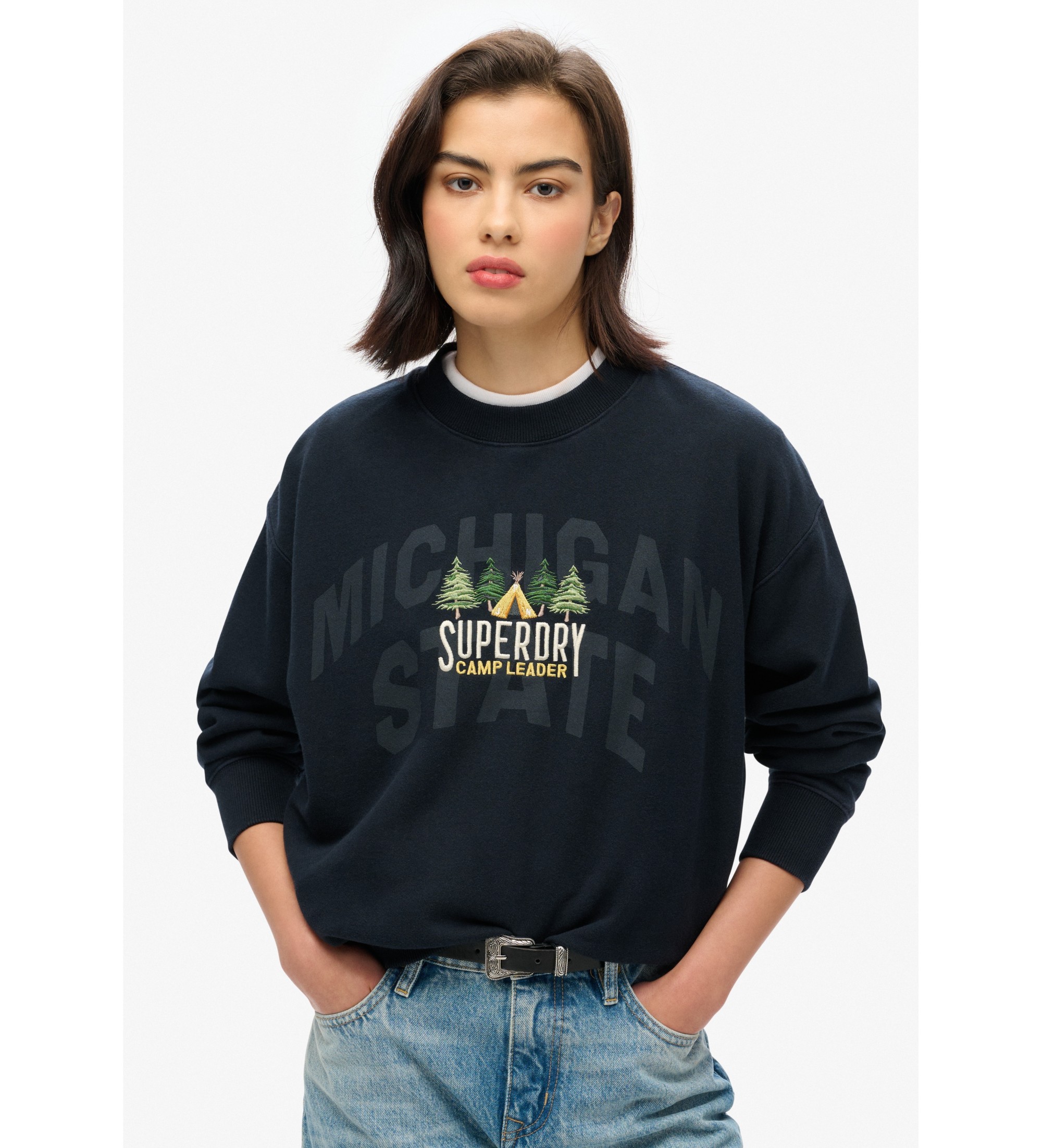 Superdry für Damen. W2012156A Locker sitzendes Sweatshirt mit Rundhalsausschnitt Travel Souvenir navy (S), Lässig, Baumwolle, Nachhaltig, Ma