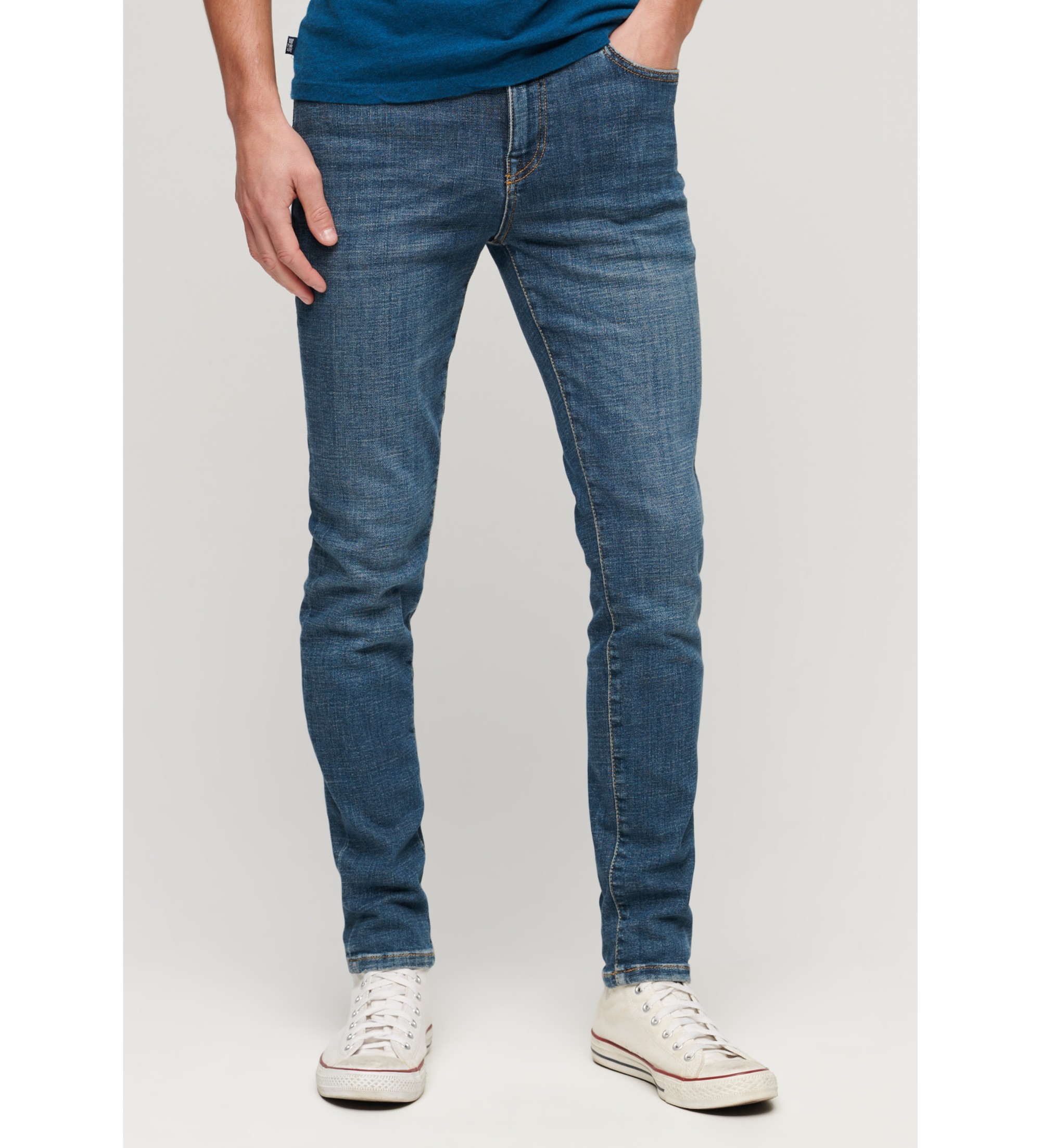 Superdry für Herren. M7010890A Blaue Skinny-Jeans im Vintage-Look (30/30), Lässig, Baumwolle, Denim