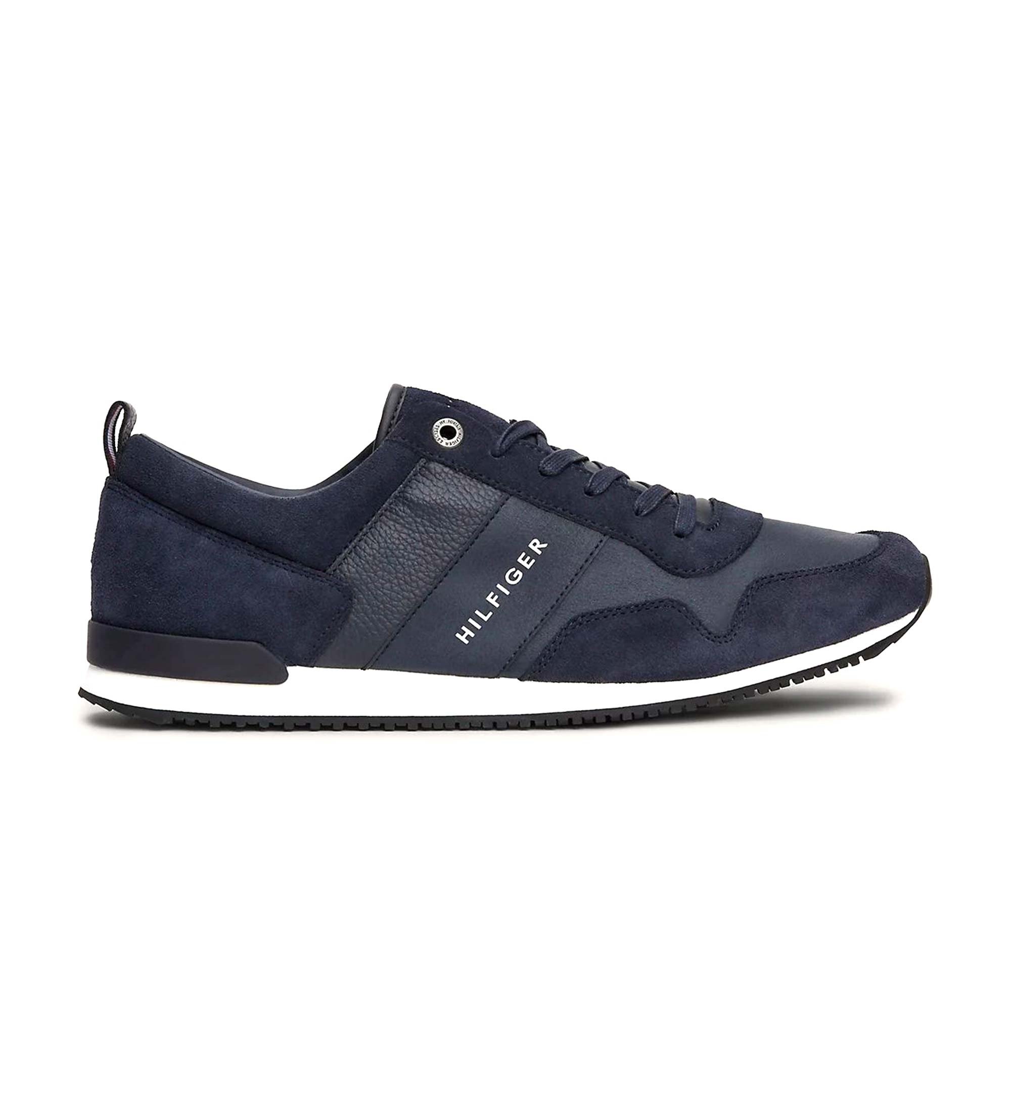 Tommy Hilfiger für Herren. FM0FM00924 Ikonische Lederturnschuhe mit marineblauen Schnürsenkeln (45), Schwarz, Wohnung, 1 bis 3 cm, Lässig