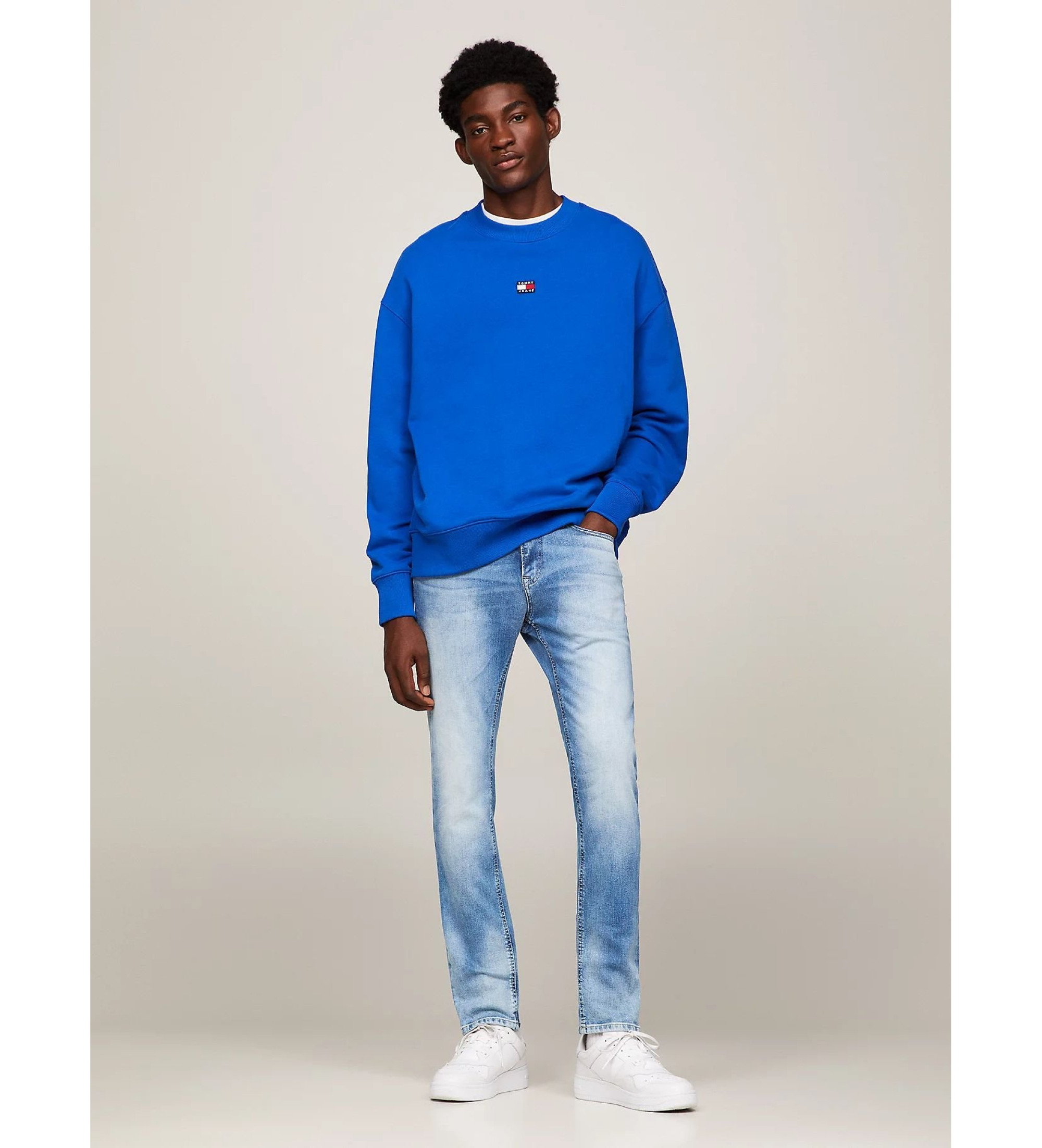 Tommy Jeans für Herren. DM0DM09554 Ausgebleichte Scanton Jeans mit hellblauer Waschung (27/32), Lässig, Baumwolle