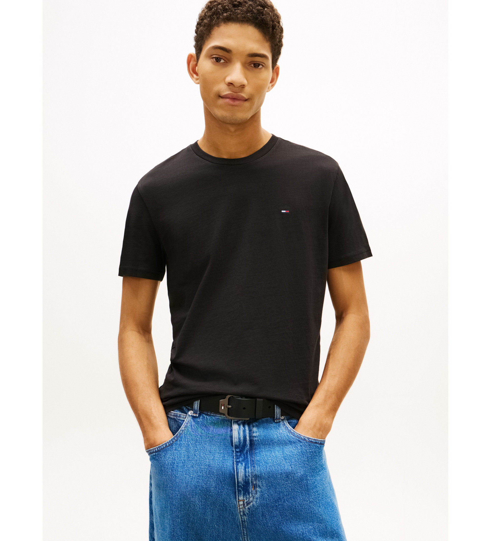Tommy Jeans für Herren. DM0DM21579 Set aus 3 gestrickten T-Shirts mit schwarzem Logo (L), Lässig, Baumwolle, Kurzarm