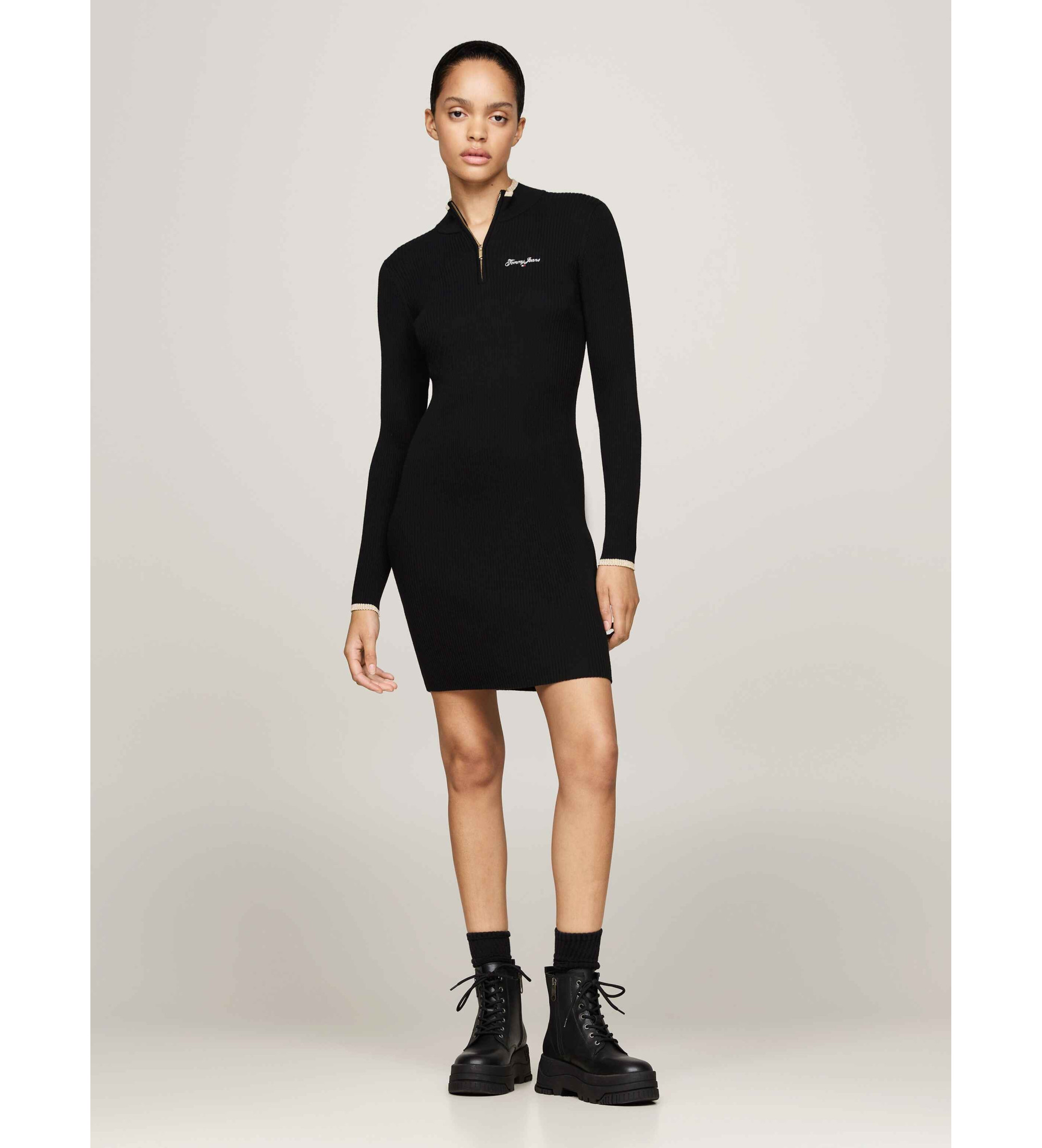 Tommy Jeans für Damen. DW0DW19836 Schwarzes enges Kleid (XS), Lässig, Langarm, Recyceltes Polyester, Nachhaltig