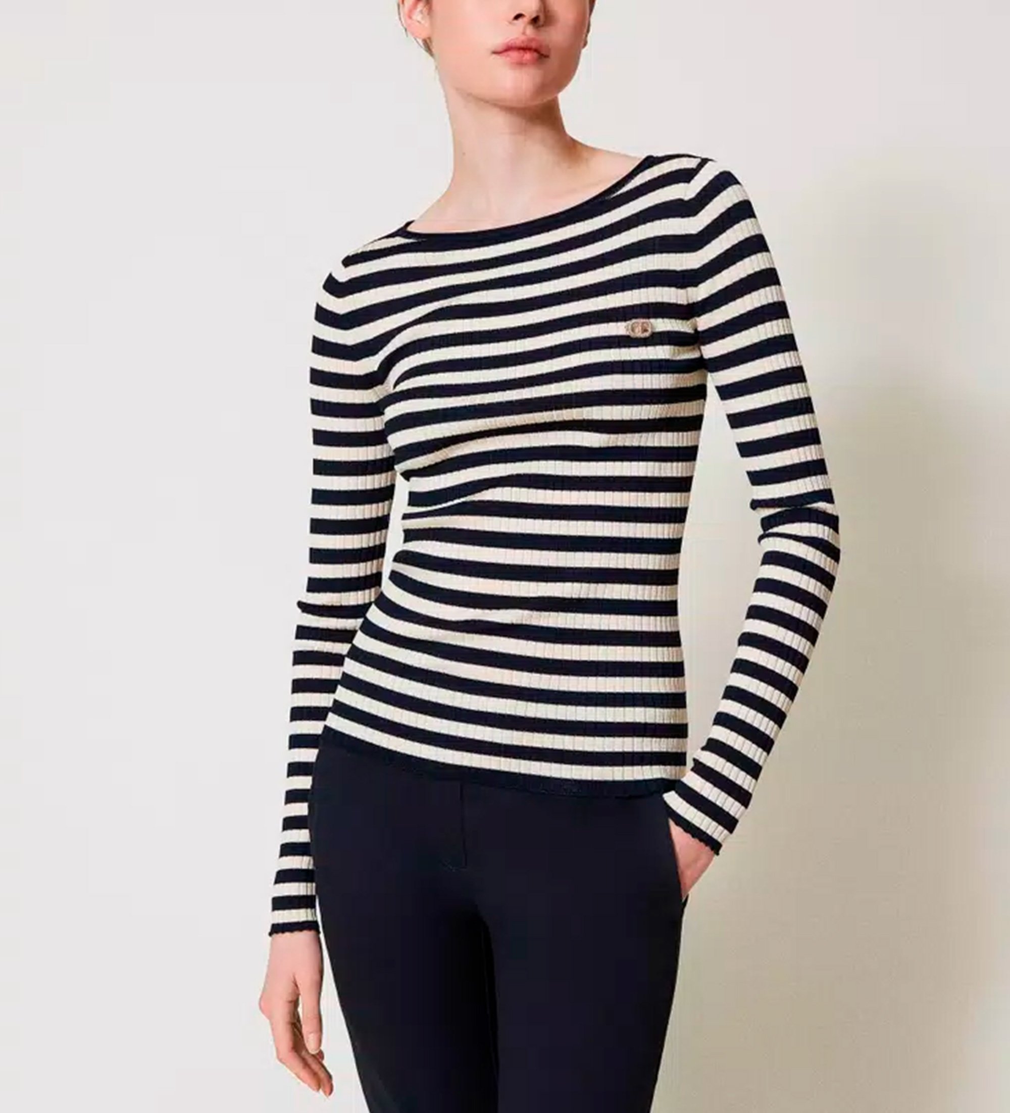 Twinset für Damen. 251TP3471 Langärmeliger schwarz gestreifter Pullover (XL), Lässig, Viskose