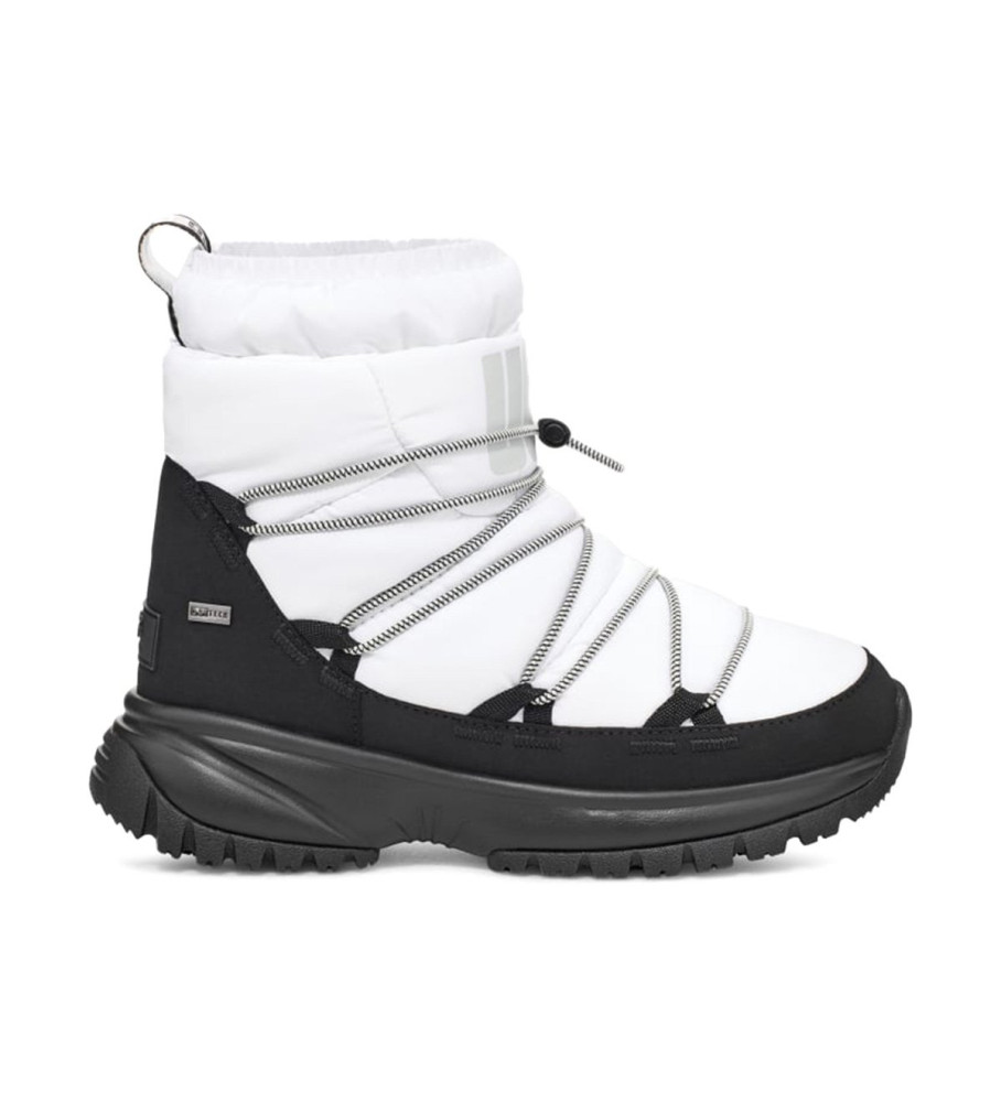 UGG für Damen. 1131978 Yose gepolsterte Stiefel weiß (36), Wohnung, Schnürsenkel, Lässig