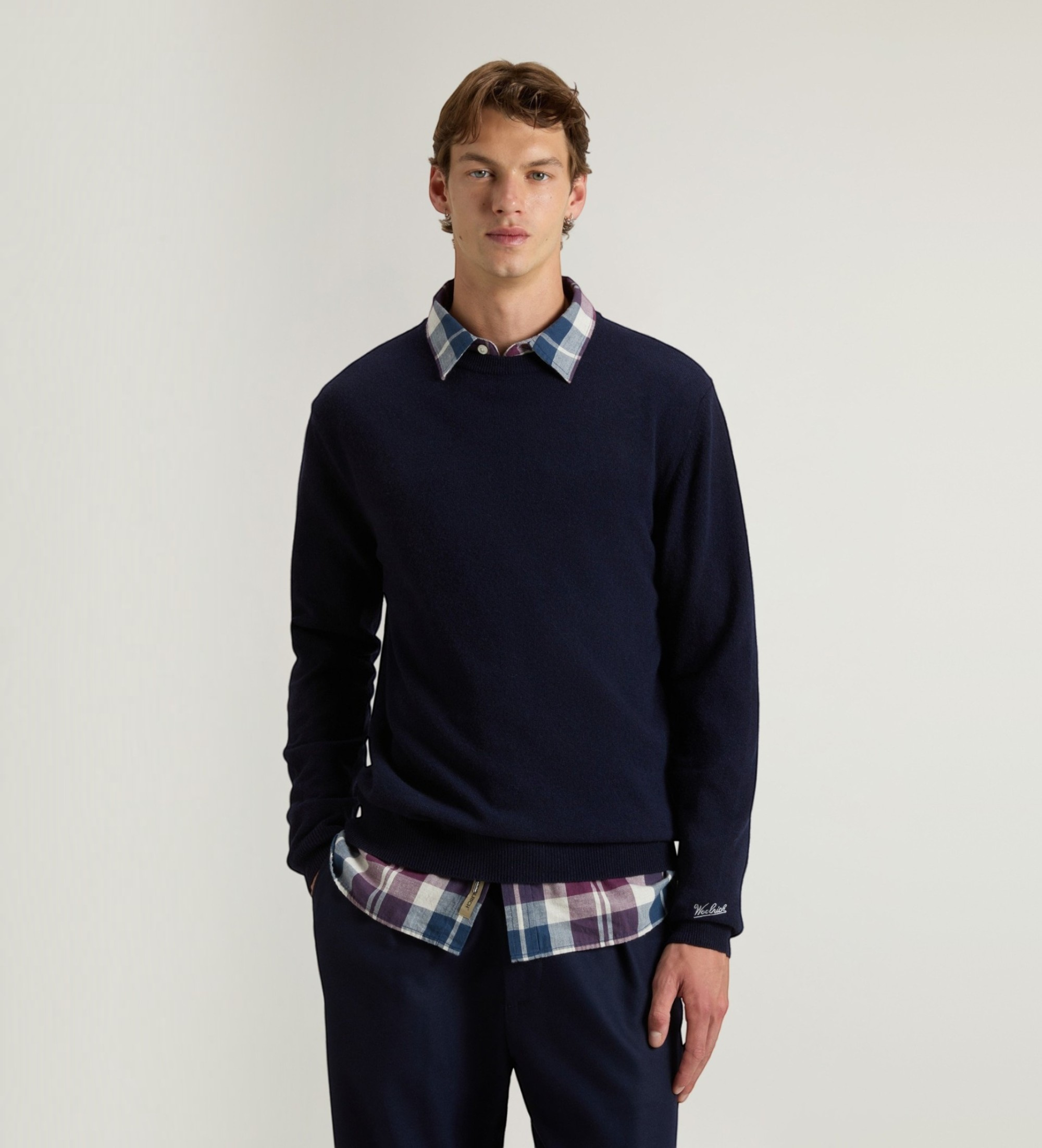 Woolrich für Herren. CFWOKN0278MRUF0469 Marineblauer Wollpullover mit Rundhalsausschnitt (S), Lässig, Wolle