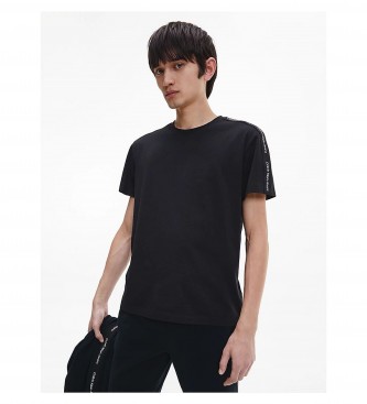 Calvin Klein para hombre. Camiseta Contrast Tape Shoulder negro