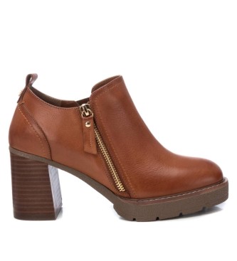 Carmela para mujer. 16186103-CAMEL Botines de piel 161861 marrón (39), 5 a 8cm, Cremallera, Casual