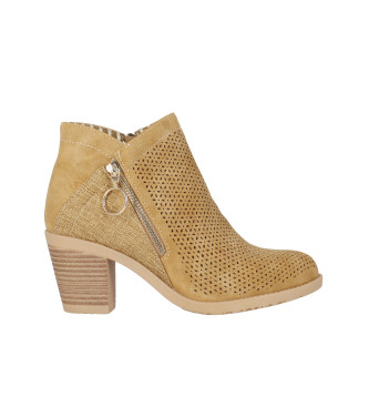 Chika10 para mulher. Botins Tonia 14 castanho Chika10