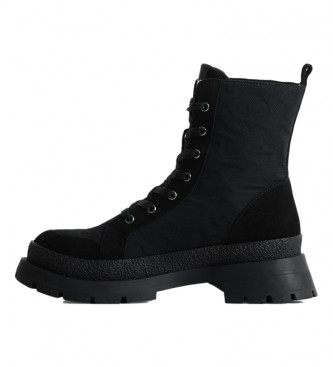 Desigual para homem. Botas acolchoadas pretas Desigual