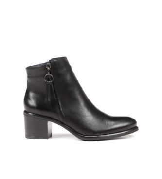 Dorking by Fluchos para mulher. Lexi Botas de couro preto para tornoze