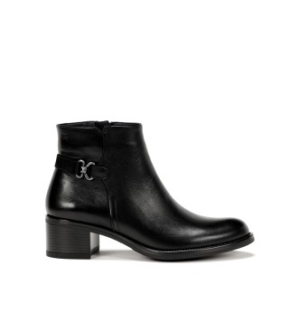 Dorking by Fluchos para mulher. Chiara Botas de couro preto para torno
