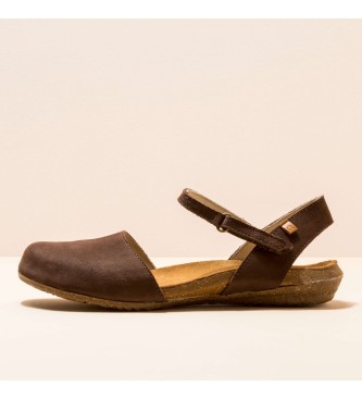 EL NATURALISTA para mujer. Sandalias de piel Pleasant Brown Wakataua m