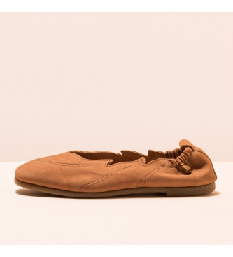 EL NATURALISTA para mujer. Bailarinas de piel Nobuck-W Cinnamon CrochÃ