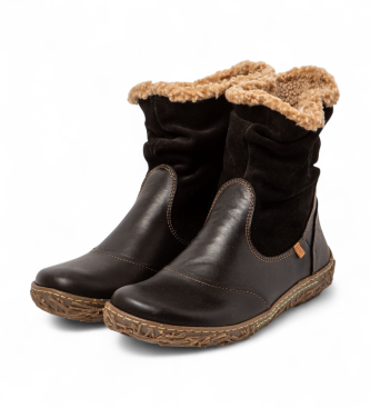 El Naturalista para mujer. 2N7584010005_001 Botines de piel N758 Soft Nappa Negro 2