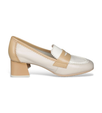 Hispanitasvoor vrouwen. CHV243277 Beige Malta Leren Schoenen (41), Leer, 5 tot 8 cm, Geen, Casual