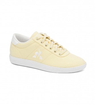 Le Coq Sportif para mujer. Zapatillas Court One amarillo Le Coq Sporti