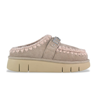 Zuecos de piel Bounce clog metal logo , taupe (38), 3 a 5cm, Ninguno, Casual, Mou outlet 2024.
