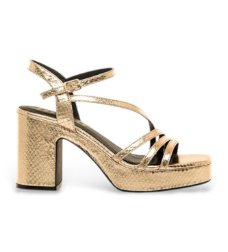 Mustangvoor vrouwen. 53436 Gouden sandalen met hak (39), Goudkleurig, 8 tot 10 cm, Gesp, Casual, Feest