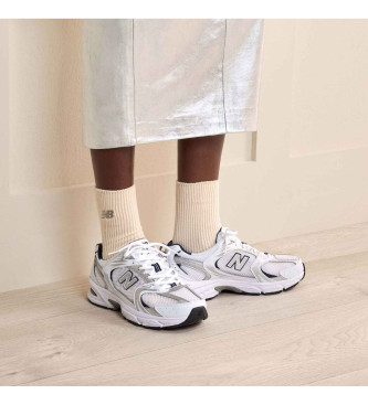 New Balance Unisex. MR530 Sneaker 530 In Pelle Grigia (41.5), Basso, Stringhe, Casual, Grigio-image