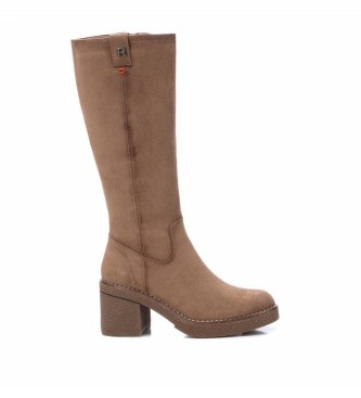Refresh para mulher. Botas de camur?a em cor taupe -Altura do salto 7c