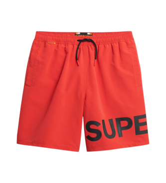 Superdry para hombre. M3010244A Bañador con gráfico rojo (S), Beachwear, Poliéster Reciclado, Sostenible