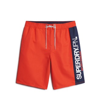 Superdry para hombre. M3010229A Bañador deportivo rojo (L), Beachwear, Poliéster Reciclado, Sostenible
